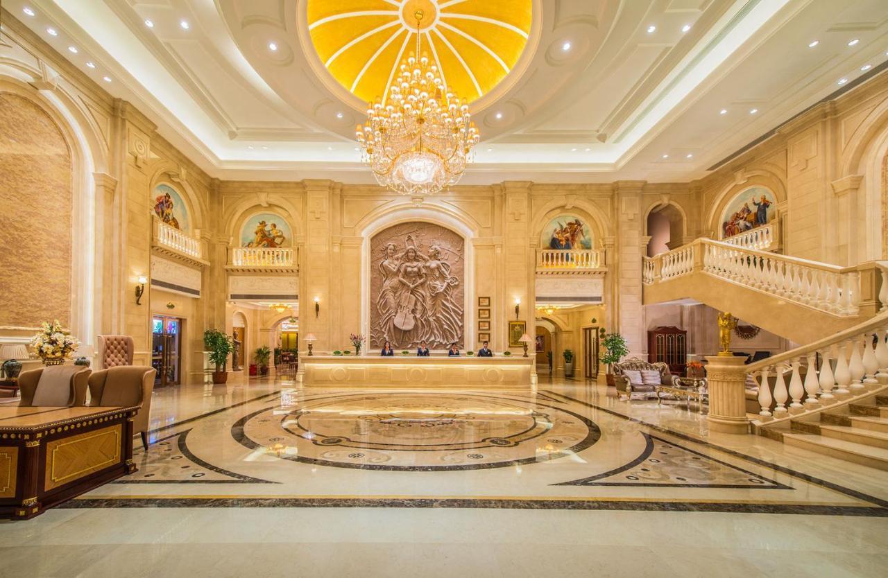 Vienna Hotel Loudi Chunyuan Pedestrian Street Екстер'єр фото